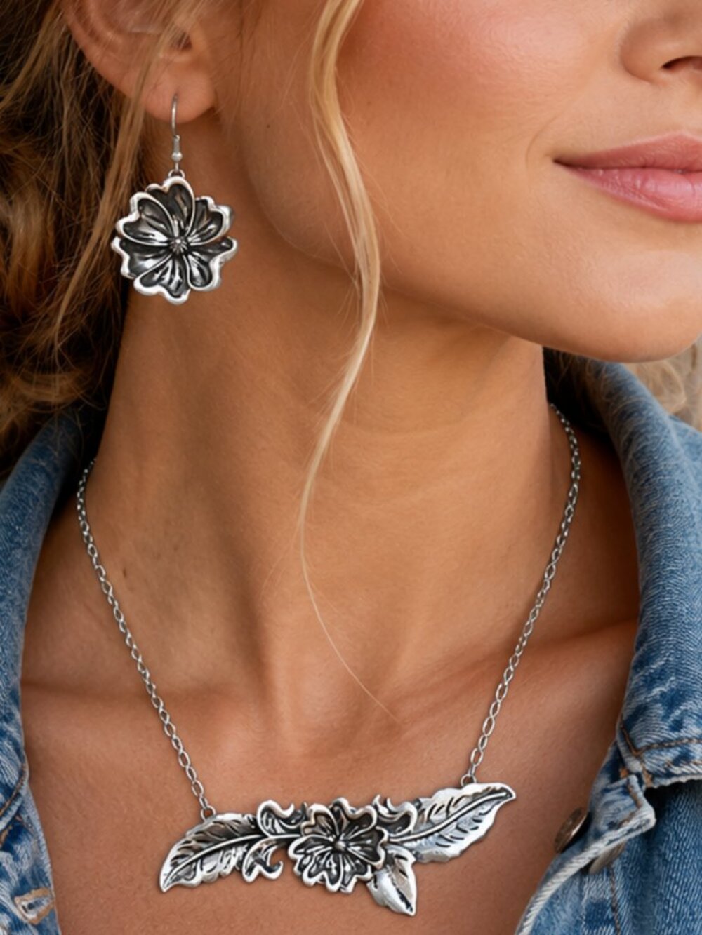 NEW Western Flower Blossom Necklace & Earrings Silver Plated Hypoallergenic Set